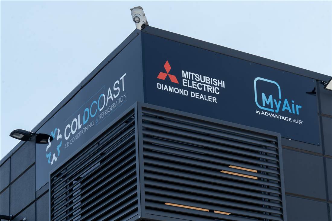 COLDCOAST office signage at Molendinar, showing Mitsubishi Electric Diamond Dealer and MyAir accreditation.